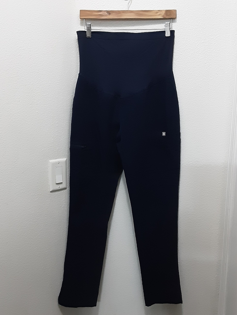 Figs Yola Skinny Maternity Scrub Pant Navy Blue